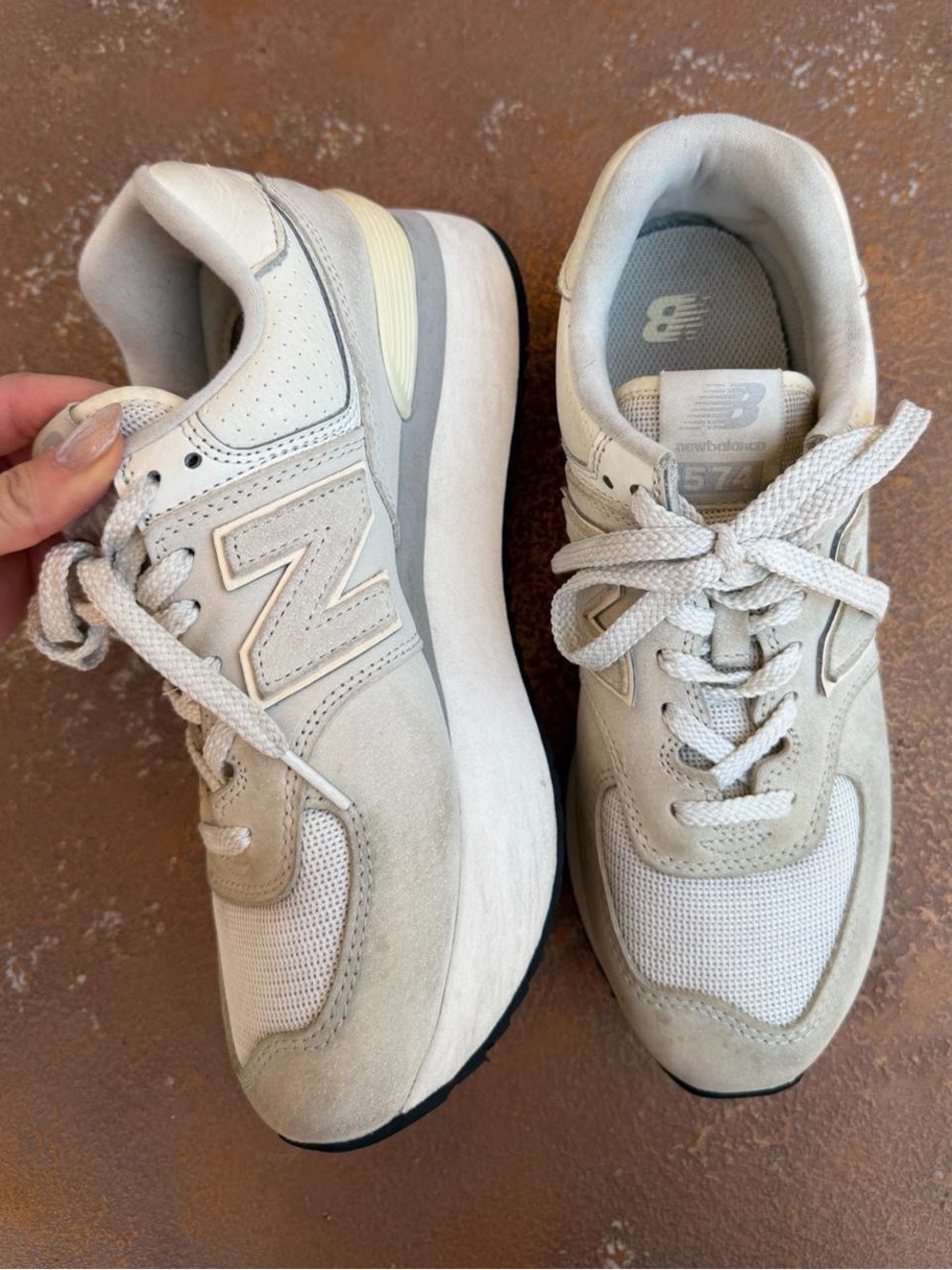 New Balance 574 cream platform trainers sneakers sz 9 women’s